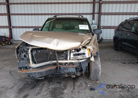 2004 Chevrolet Trailblazer Lt z USA, uszkodzony, nr VIN 1GNDS13S342410551